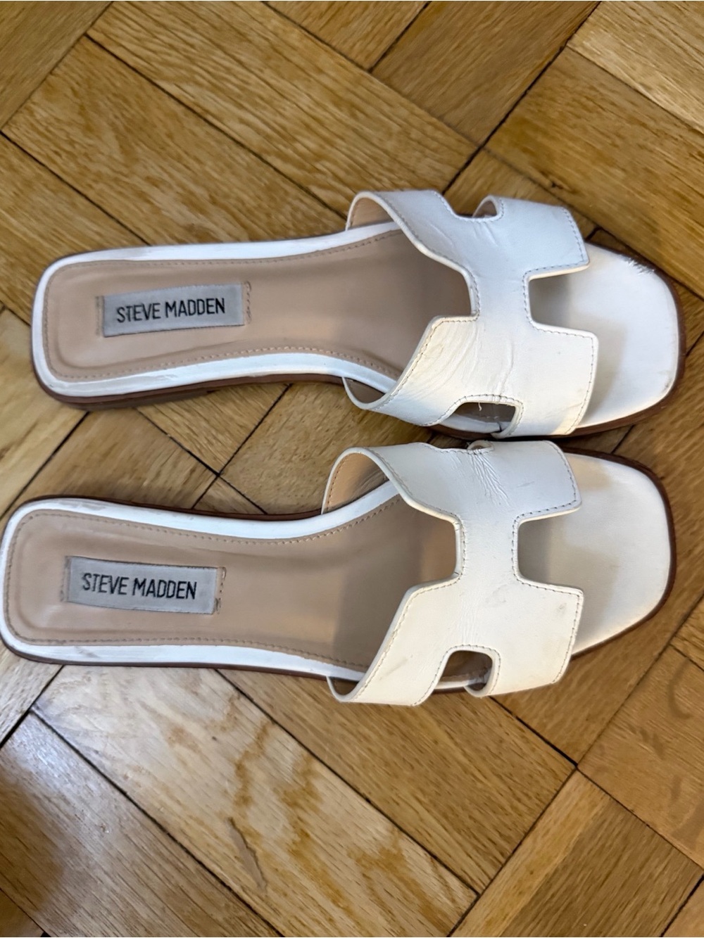Steve Madden White Open-Toe Slide Mules